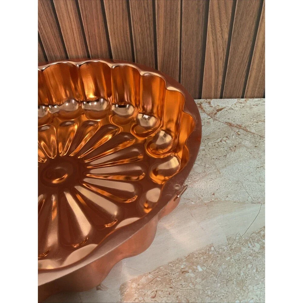vintage copper  mold  Wall Decor 11.25” Diameter 2.75”